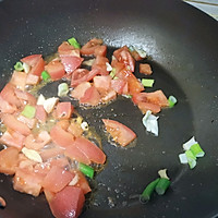 砂锅番茄面的做法图解3