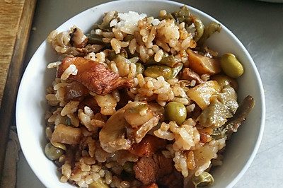 八宝卤味饭