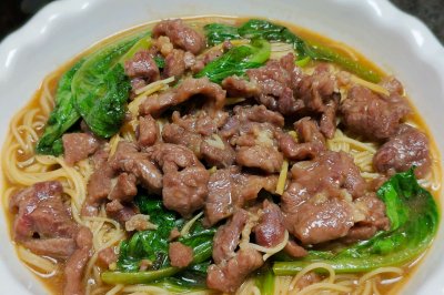 沙茶牛肉面