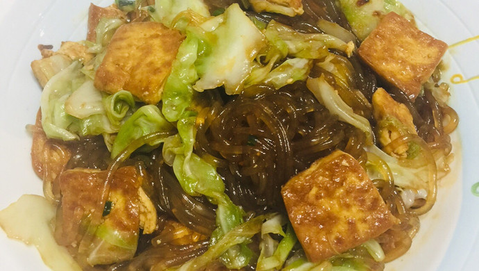 圆白菜炒煎豆腐粉条