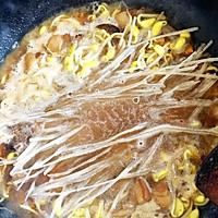 黄豆芽炖粉条的做法图解7