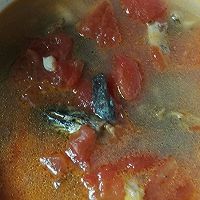小黄鱼番茄汤的做法图解7