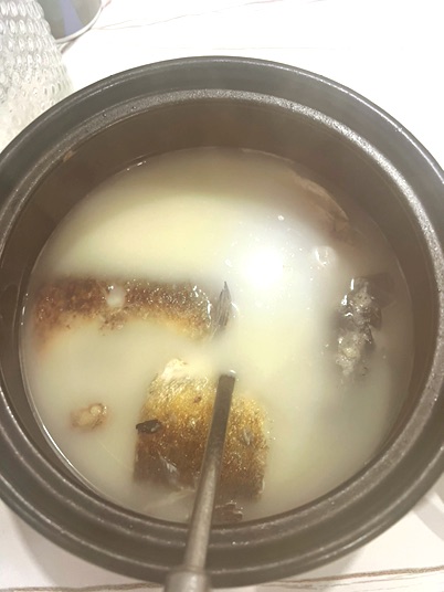 牛奶似的超简单鱼汤的做法