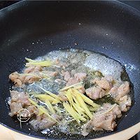#夏日开胃餐#芥菜粉丝咸蛋瘦肉汤的做法图解3
