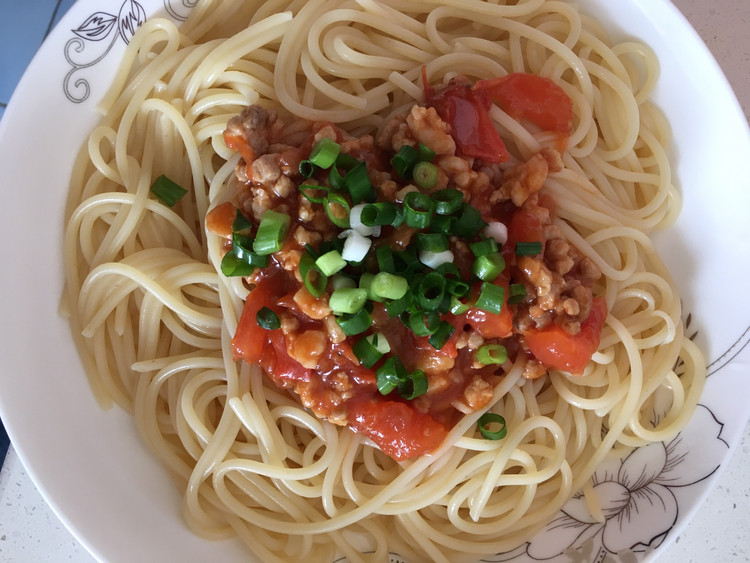 肉酱意大利面的做法