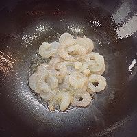 黄金五彩虾仁炒饭｜不一样的蛋炒饭｜超级详细的做法图解9