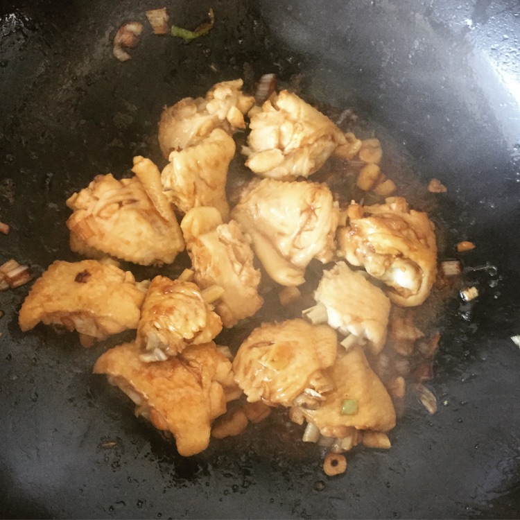 红烧鸡翅的做法图解5