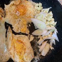 #中秋团圆食味#丝瓜荷包蛋焖面的做法图解6