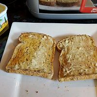 快手三明治的做法图解3