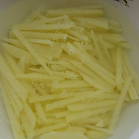 醋溜洋葱土豆丝的做法图解1