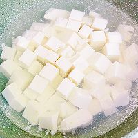 #太太乐鲜鸡汁芝麻香油#红火肉米豆腐蒸蛋的做法图解3