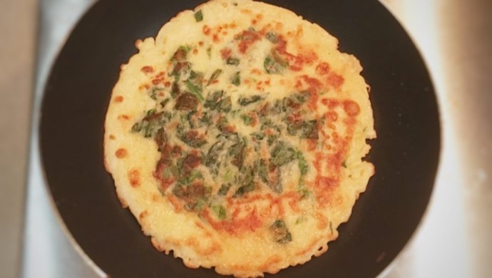 菠菜鸡蛋饼