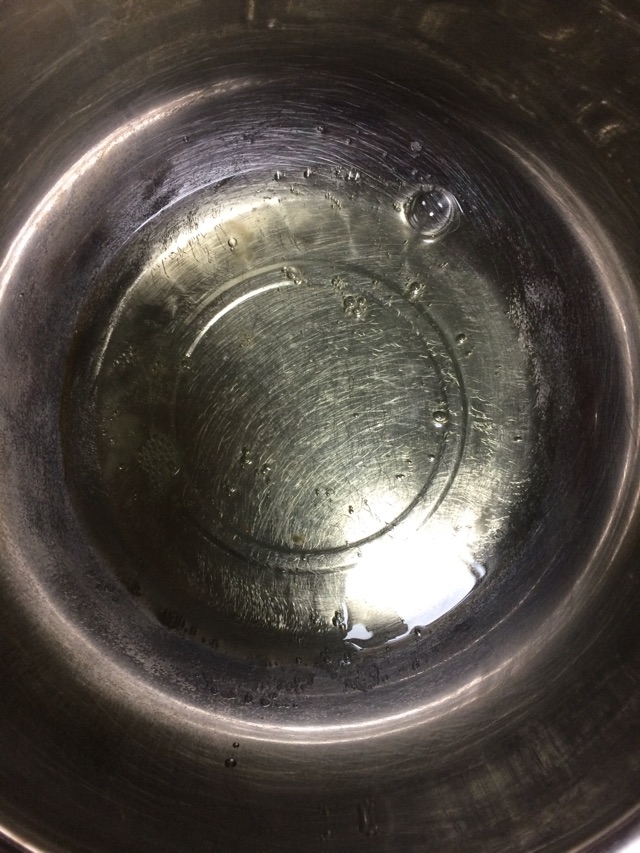 浓郁奶油海绵卷的做法图解2