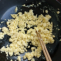 难以抵挡的菜包子的做法图解2