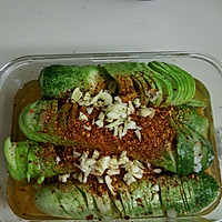 蓑衣黄瓜（酸甜香辣口味）的做法图解3