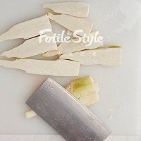 糟煨茭白汤的做法图解2