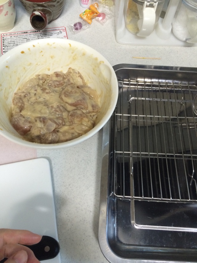 日式炸鸡块（鳥の唐揚げ)的做法图解7
