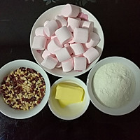 Mucci:我想尝试的24味——No.8:蔓越莓草莓味牛轧糖的做法图解1