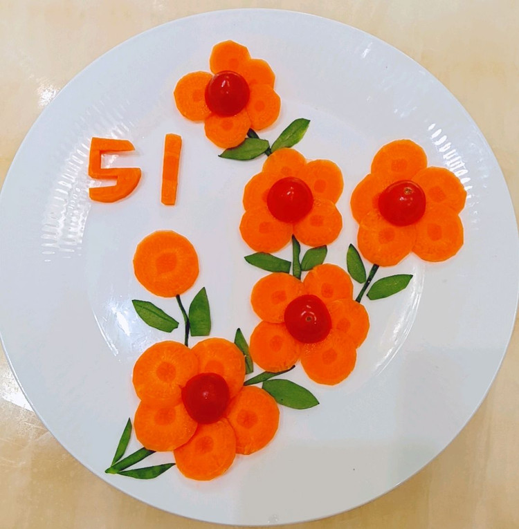 五一快乐✧٩(ˊωˋ*)و✧  蔬菜拼盘的做法