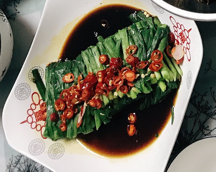 凉拌菜  拌韭菜的做法