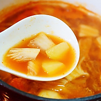 暖身心的辣白菜大酱汤的做法图解7