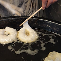 快手早餐：湖北人过早小吃甜油墩儿/中式炸甜油条的做法图解3