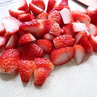 自制草莓酱草莓牛乳的做法图解2