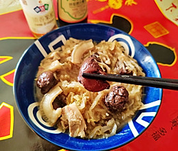 #葱伴侣豆瓣酱能蘸善炒#东北年夜饭必备—酸菜汆白肉的做法