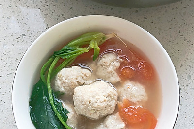 番茄菠菜肉丸汤