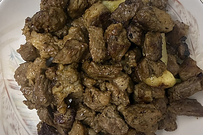 超简单-香煎牛肉粒