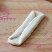 #硬核菜谱制作人# 无油酸奶软面包的做法图解9