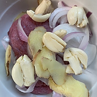 自制牛肉汉堡的做法图解2