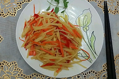 醋溜胡罗卜土豆丝