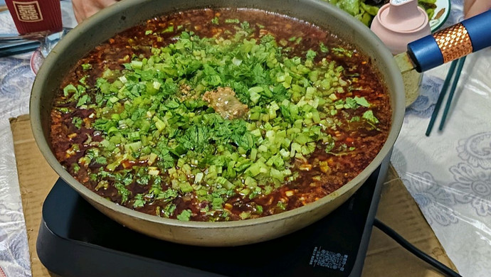 四川邛崃卧龙一绝渣渣牛肉