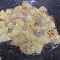 五花肉炖芸豆土豆的做法图解6