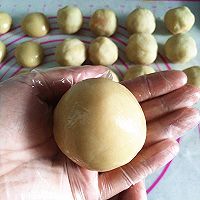 月饼季之蛋黄莲蓉月饼的做法图解10