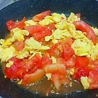 经典美味番茄炒蛋的做法图解5