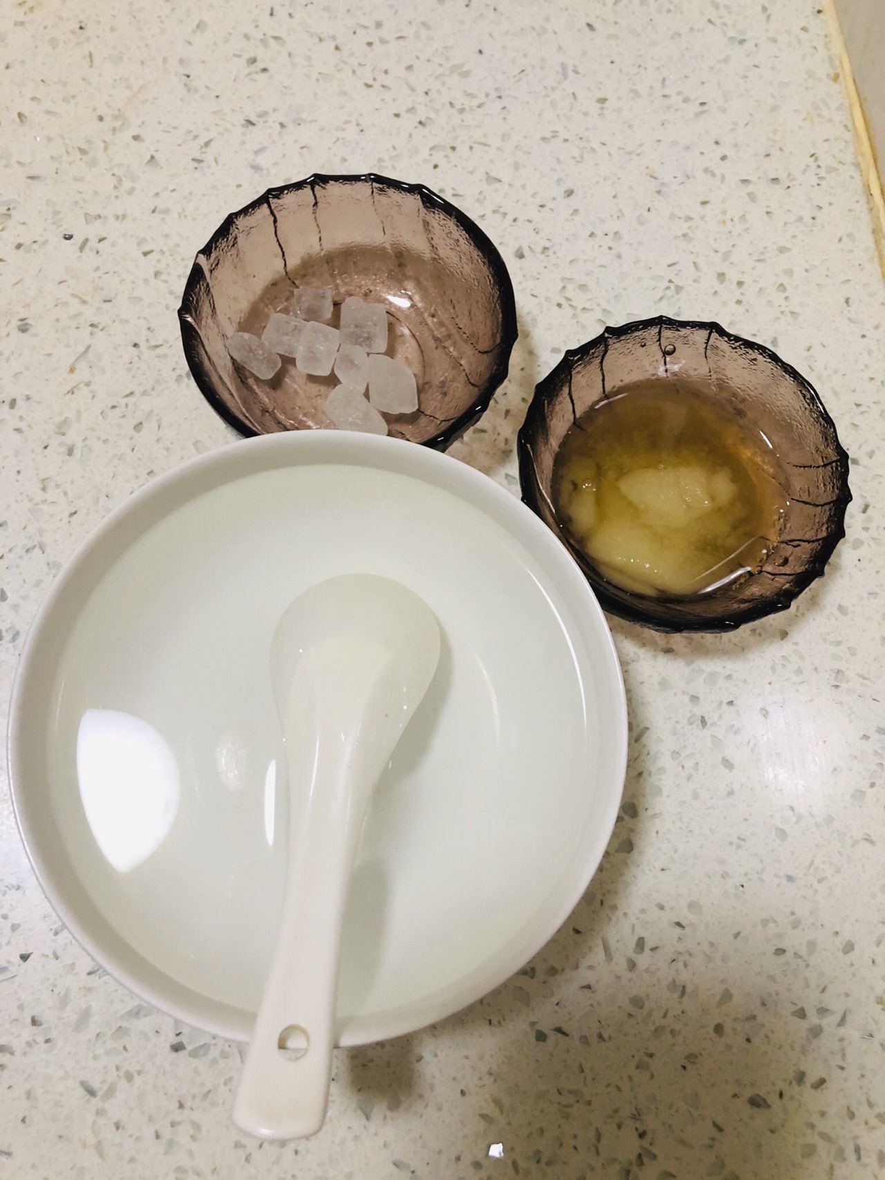 鲜榨菠萝汁怎么做_鲜榨菠萝汁的做法_豆果美食