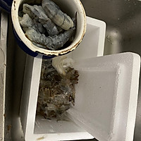椰香菠萝油条虾的做法图解1
