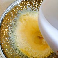 戚风蛋糕（8寸）的做法图解5