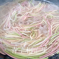 白贝海鲜汤蔬菜面的做法图解3