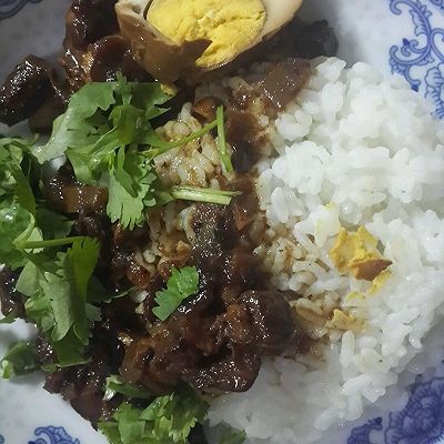 台湾卤肉饭