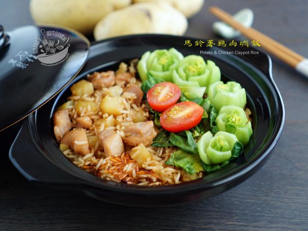 【宝宝食谱 -- 马铃薯鸡肉焖饭】