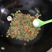 #厨房有维达洁净超省心#彩蔬火腿丁的做法图解13