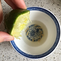傣味酸辣金针菇#丘比沙拉汁#的做法图解2