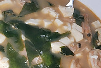 刷脂：裙带菜虾仁豆腐汤的做法