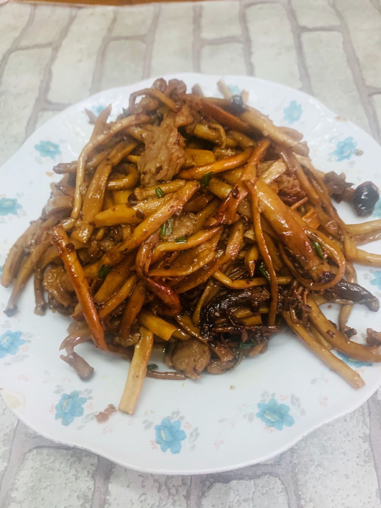 茶树菇炒肉怎么做_茶树菇炒肉的做法_豆果美食