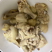 广东名菜-鲍鱼鸡煲的做法图解7