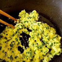 鸡蛋炒韭菜的做法图解6