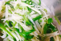 青椒土豆丝的做法